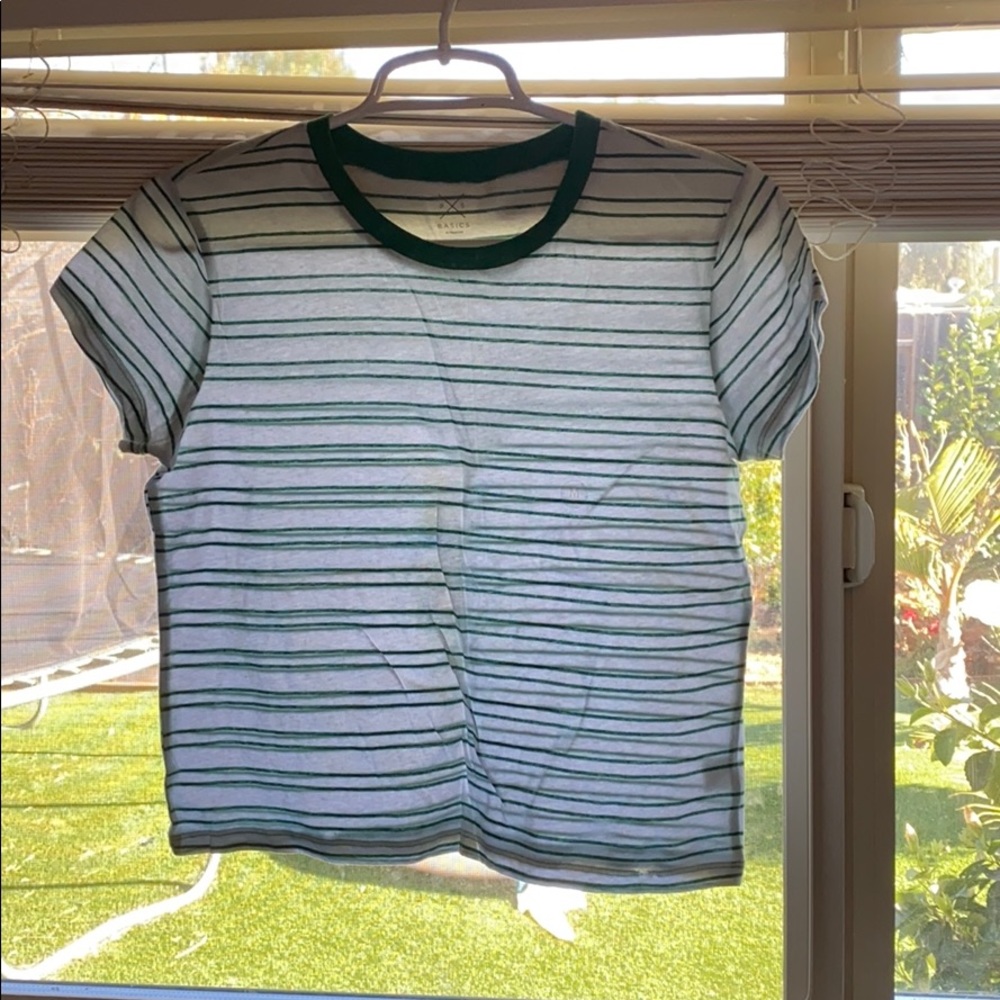 Pacsun Basics Green & White Tee!